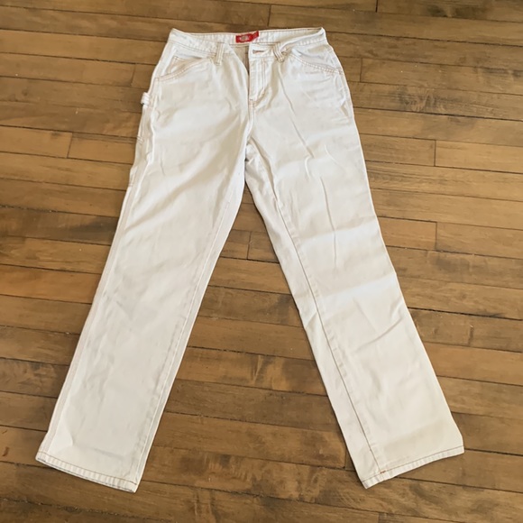 Dickie’s cargo pants - women’s fit. Straight leg, mid-rise. - Picture 3 of 4